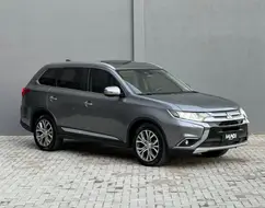 MITSUBISHI OUTLANDER 2.2 4X4 16V DIESEL 4P AUTOMÁTICO MITSUBISHI OUTLANDER 2.2 4X4 16V DIESEL 4P AUTOMÁTICO