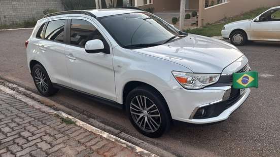 MITSUBISHI-ASX-2017