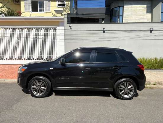 MITSUBISHI-ASX-2013