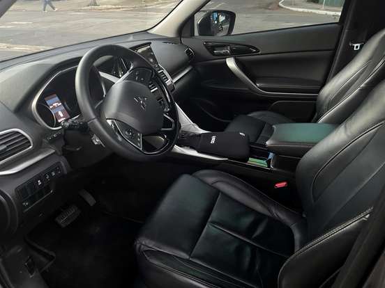 MITSUBISHI-ECLIPSE CROSS-1.5 MIVEC TURBO GASOLINA HPE CVT MITSUBISHI-ECLIPSE CROSS-2021