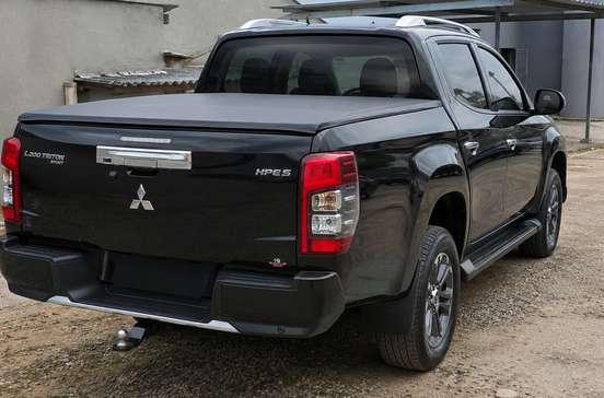 MITSUBISHI-L200 TRITON-2022