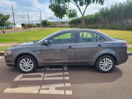 MITSUBISHI-LANCER-2019
