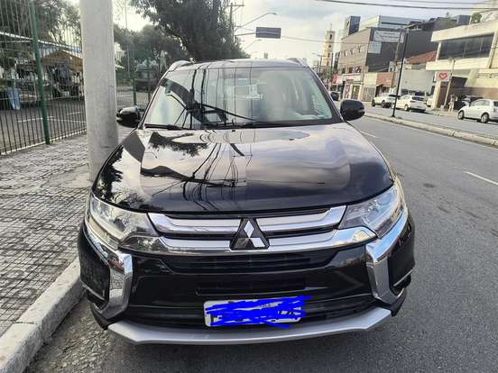 MITSUBISHI-OUTLANDER-2.0 16V GASOLINA 4P AUTOMÁTICO MITSUBISHI-OUTLANDER-2016