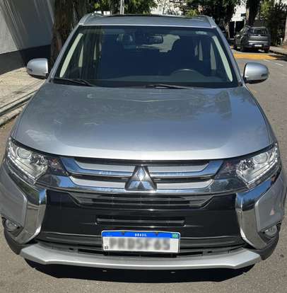 MITSUBISHI-OUTLANDER-2017