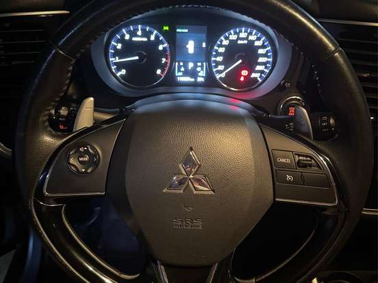 MITSUBISHI-OUTLANDER-2.0 COMFORT 16V GASOLINA 4P AUTOMÁTICO MITSUBISHI-OUTLANDER-2017