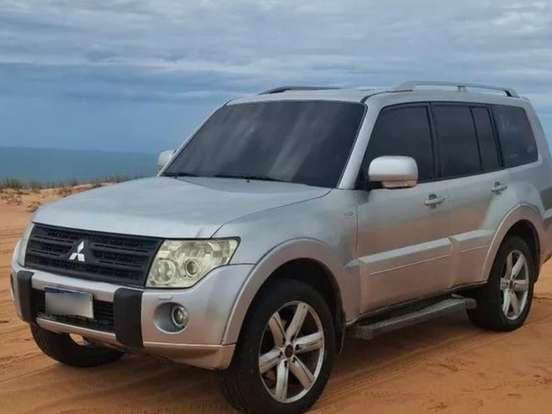 MITSUBISHI-PAJERO-2.5 HD 4X4 8V TURBO INTERCOOLER DIESEL 4P MANUAL MITSUBISHI-PAJERO-2010