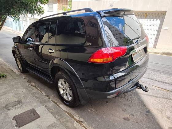 MITSUBISHI PAJERO DAKAR 3.2 HPE 4X4 7 LUGARES 16V TURBO INTERCOOLER DIESEL 4P AUTOMÁTICO
