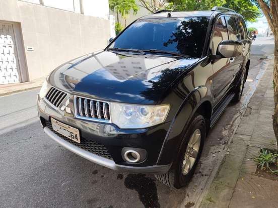 MITSUBISHI-PAJERO DAKAR-3.2 HPE 4X4 7 LUGARES 16V TURBO INTERCOOLER DIESEL 4P AUTOMÁTICO MITSUBISHI-PAJERO DAKAR-2011