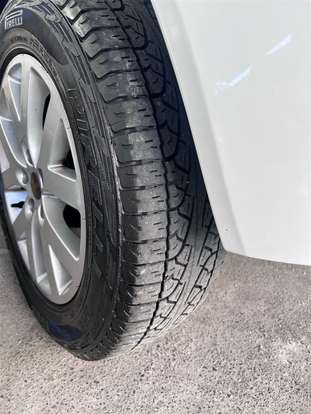 MITSUBISHI-PAJERO TR4-2011