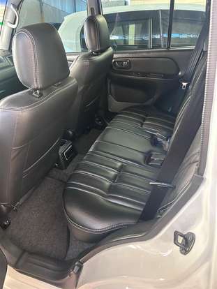 MITSUBISHI-PAJERO TR4-2011