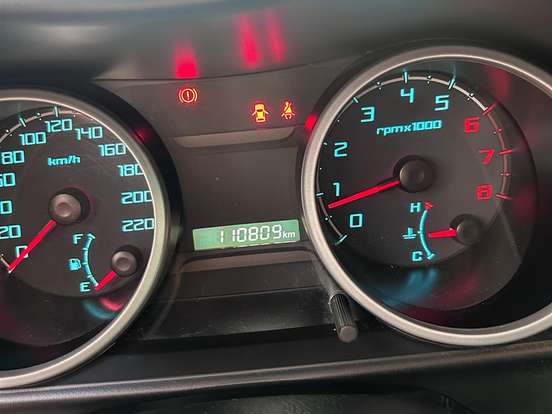 MITSUBISHI-PAJERO TR4-2.0 4X2 16V 140CV FLEX 4P MANUAL MITSUBISHI-PAJERO TR4-2011