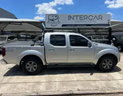 NISSAN FRONTIER 2.5 SV ATTACK 4X4 CD TURBO ELETRONIC DIESEL 4P AUTOMÁTICO NISSAN FRONTIER 2.5 SV ATTACK 4X4 CD TURBO ELETRONIC DIESEL 4P AUTOMÁTICO