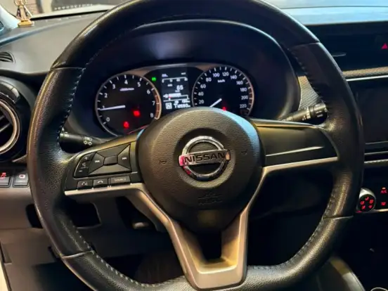 NISSAN-KICKS-1.6 16V FLEXSTART SV 4P XTRONIC NISSAN-KICKS-2018