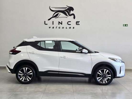 NISSAN-KICKS PLAY-2025
