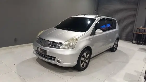 NISSAN LIVINA 1.8 SL 16V FLEX 4P AUTOMÁTICO NISSAN LIVINA 1.8 SL 16V FLEX 4P AUTOMÁTICO
