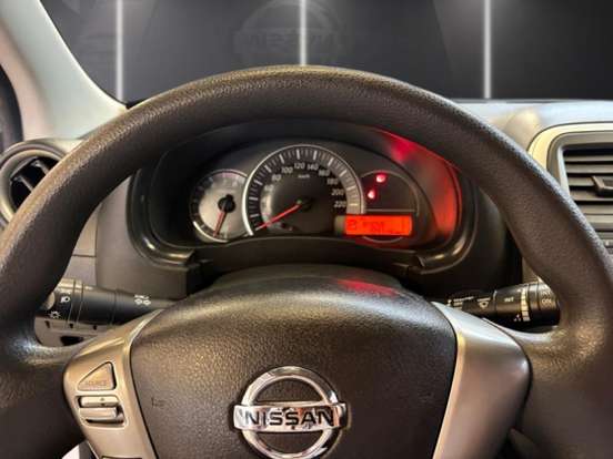 NISSAN-MARCH-1.6 SV 16V FLEXSTART 4P XTRONIC NISSAN-MARCH-2016