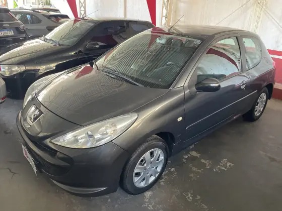 PEUGEOT 207 1.4 XR 8V FLEX 2P MANUAL PEUGEOT 207 1.4 XR 8V FLEX 2P MANUAL