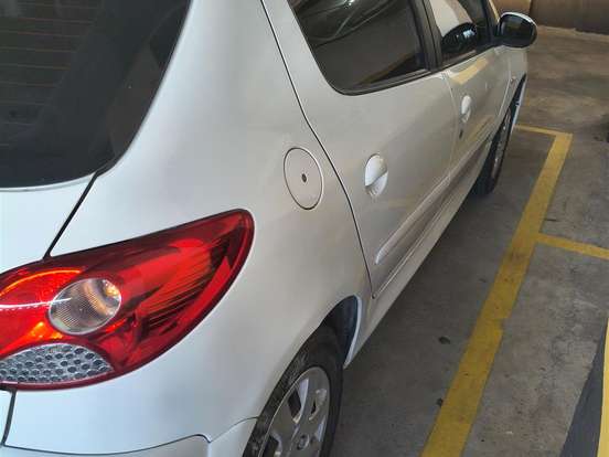 PEUGEOT-207-1.4 XR 8V FLEX 4P MANUAL PEUGEOT-207-2012