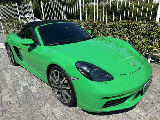 PORSCHE-718-2023