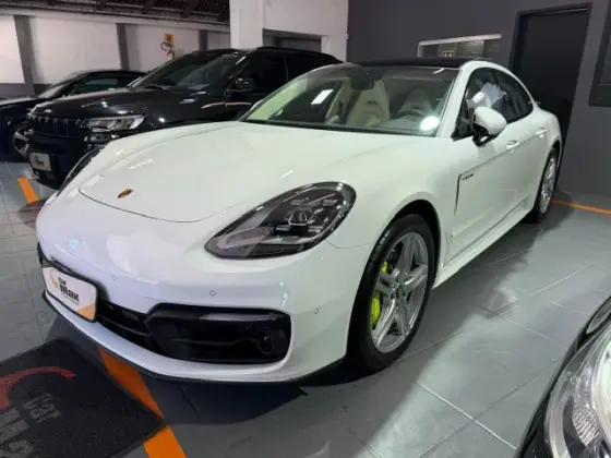PORSCHE PANAMERA 2.9 V6 E-HYBRID 4 PLATINUM EDITION PDK PORSCHE PANAMERA 2.9 V6 E-HYBRID 4 PLATINUM EDITION PDK