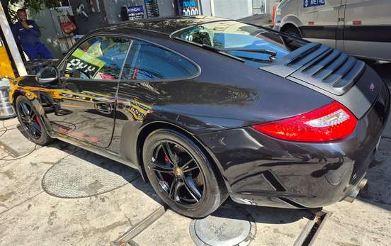 PORSCHE-911-2011