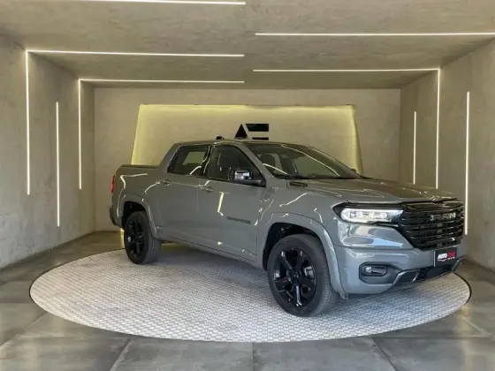 RAM RAMPAGE 2.0 HURRICANE 4 TURBO GASOLINA R/T 4X4 AUTOMÁTICO