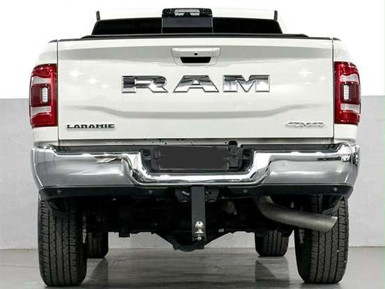 RAM-2500-6.7 I6 TURBO DIESEL LARAMIE CD 4X4 AUTOMÁTICO RAM-2500-2023
