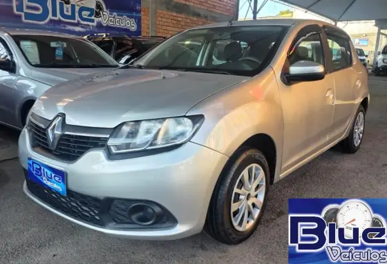 RENAULT SANDERO 1.0 EXPRESSION 16V FLEX 4P MANUAL RENAULT SANDERO 1.0 EXPRESSION 16V FLEX 4P MANUAL