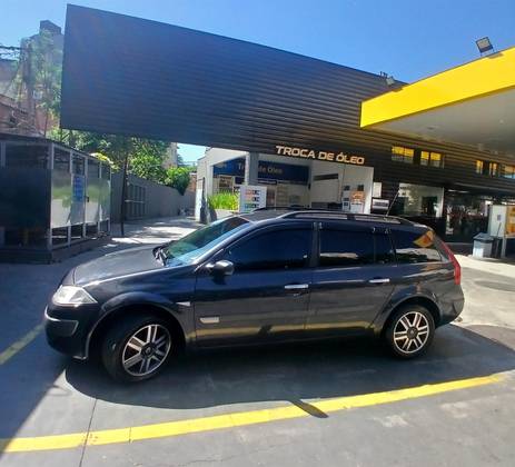 RENAULT MEGANE 2.0 DYNAMIQUE GRAND TOUR 16V GASOLINA 4P AUTOMÁTICO