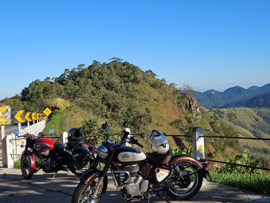 ROYAL ENFIELD-CLASSIC 350 ROYAL ENFIELD-CLASSIC 350-2025