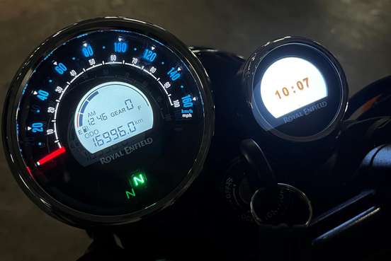 ROYAL ENFIELD-METEOR 350 FIREBALL-2022
