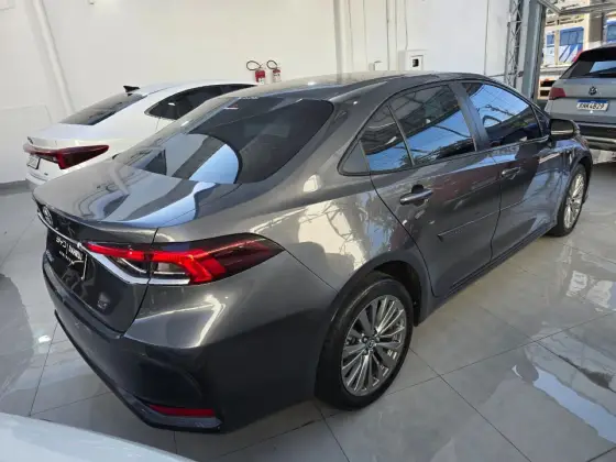 TOYOTA COROLLA 2.0 VVT-IE FLEX XEI DIRECT SHIFT TOYOTA COROLLA 2.0 VVT-IE FLEX XEI DIRECT SHIFT