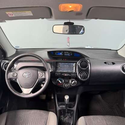 TOYOTA-ETIOS-2016