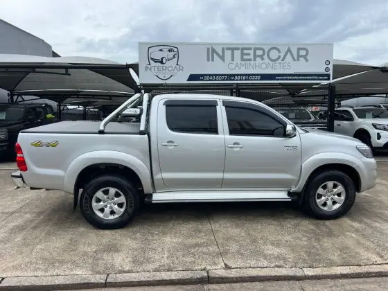 TOYOTA HILUX 2.7 SRV 4X4 CD 16V FLEX 4P AUTOMÁTICO
