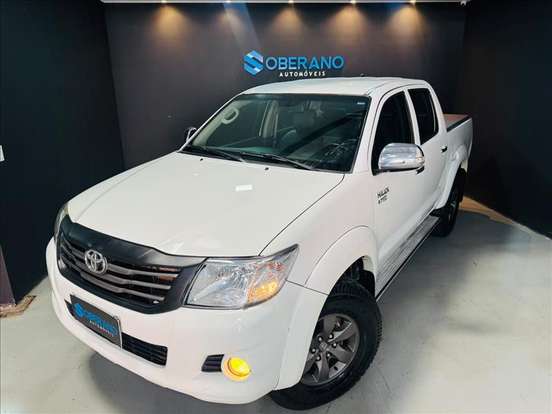 TOYOTA-HILUX-2.7 SRV 4X2 CD 16V FLEX 4P AUTOMÁTICO TOYOTA-HILUX-2014