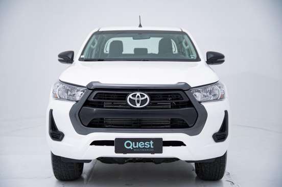TOYOTA-HILUX-2.8 D-4D TURBO DIESEL CD POWER PACK 4X4 MANUAL TOYOTA-HILUX-2022