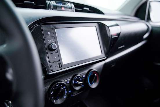 TOYOTA-HILUX-2.8 D-4D TURBO DIESEL CD POWER PACK 4X4 MANUAL TOYOTA-HILUX-2022