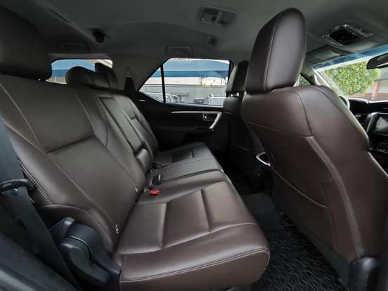 TOYOTA-HILUX SW4-2018