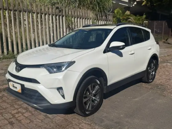 TOYOTA RAV4 2.0 TOP 4X2 16V GASOLINA 4P AUTOMÁTICO TOYOTA RAV4 2.0 TOP 4X2 16V GASOLINA 4P AUTOMÁTICO