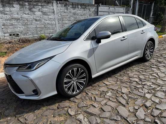 TOYOTA-COROLLA-2021