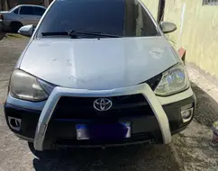 TOYOTA ETIOS 1.5 XS 16V FLEX 4P MANUAL TOYOTA ETIOS 1.5 XS 16V FLEX 4P MANUAL