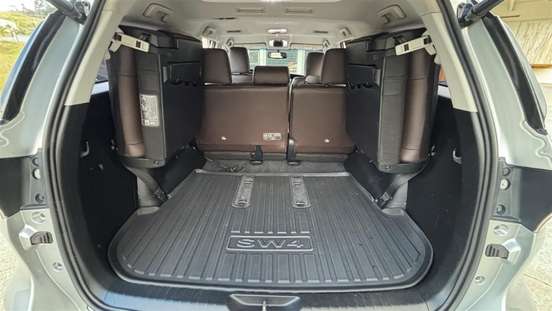 TOYOTA-HILUX SW4-2018