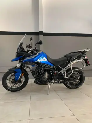 TRIUMPH TIGER 900 GT PRO TRIUMPH TIGER 900 GT PRO