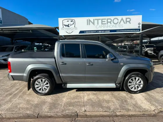 VOLKSWAGEN AMAROK 2.0 HIGHLINE 4X4 CD 16V TURBO INTERCOOLER DIESEL 4P AUTOMÁTICO VOLKSWAGEN AMAROK 2.0 HIGHLINE 4X4 CD 16V TURBO INTERCOOLER DIESEL 4P AUTOMÁTICO