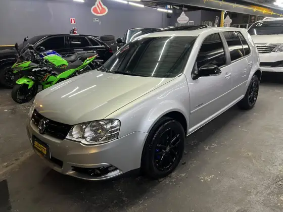 VOLKSWAGEN GOLF 1.6 MI 8V FLEX 4P MANUAL