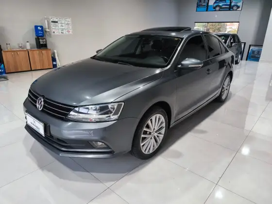 VOLKSWAGEN JETTA 2.0 COMFORTLINE FLEX 4P TIPTRONIC