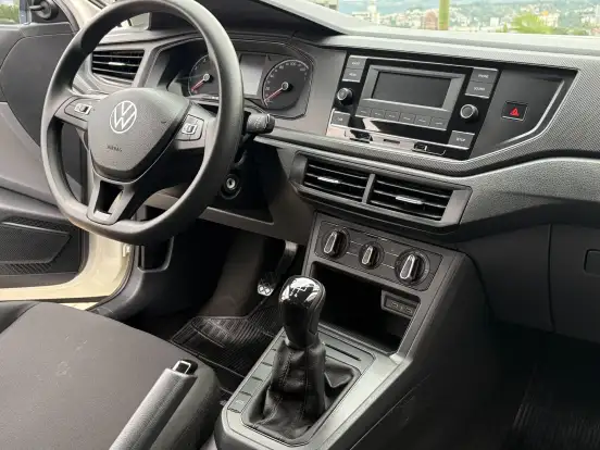 VOLKSWAGEN-POLO-1.0 MPI TRACK MANUAL VOLKSWAGEN-POLO-2024