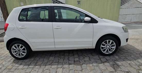 VOLKSWAGEN-FOX-1.6 MI 8V FLEX 4P MANUAL VOLKSWAGEN-FOX-2014