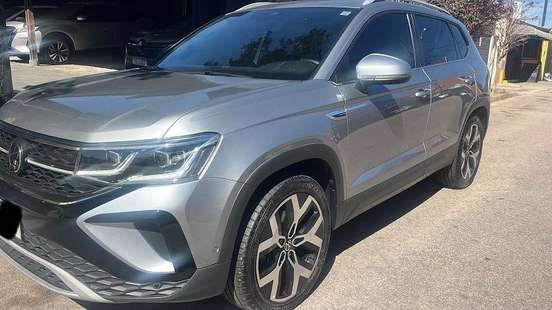 VOLKSWAGEN-TAOS-2024
