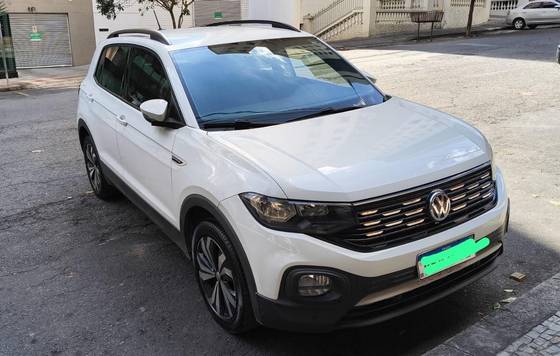 VOLKSWAGEN T-CROSS 1.0 200 TSI TOTAL FLEX COMFORTLINE AUTOMÁTICO